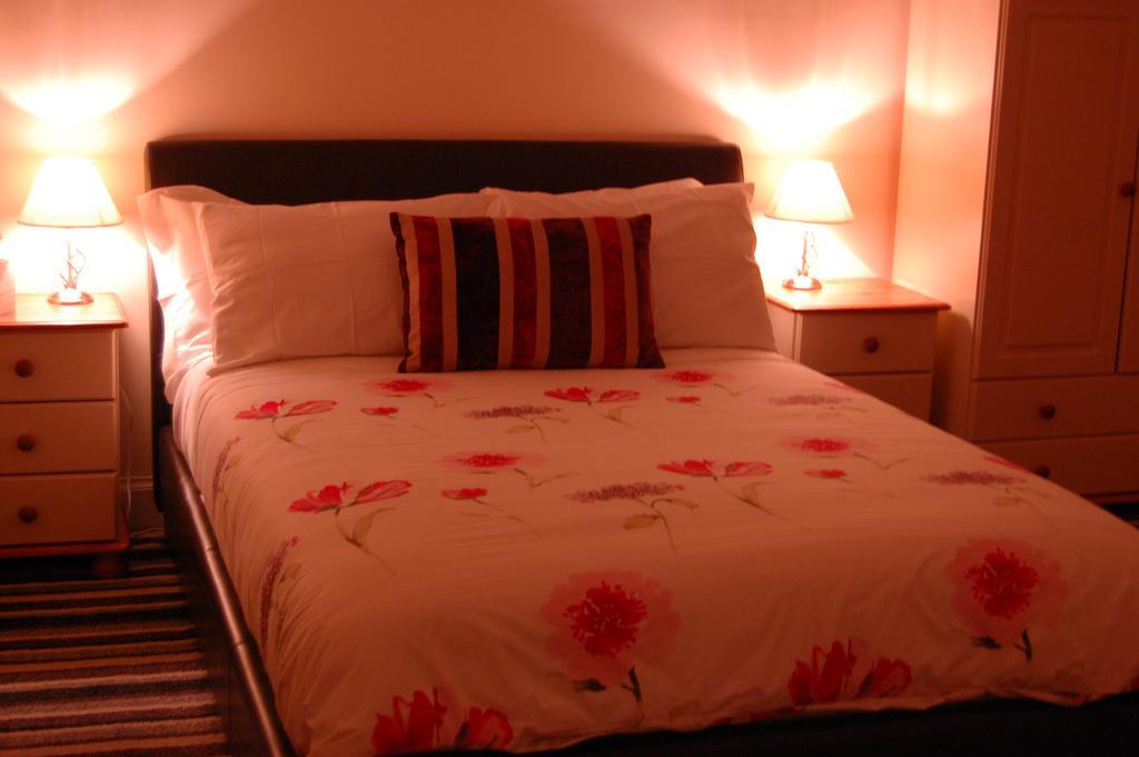 Dawn Break Bed and Breakfast Largs Habitación foto