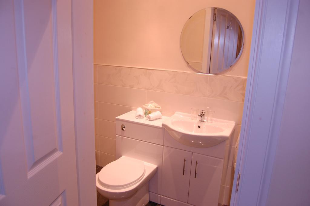Dawn Break Bed and Breakfast Largs Habitación foto