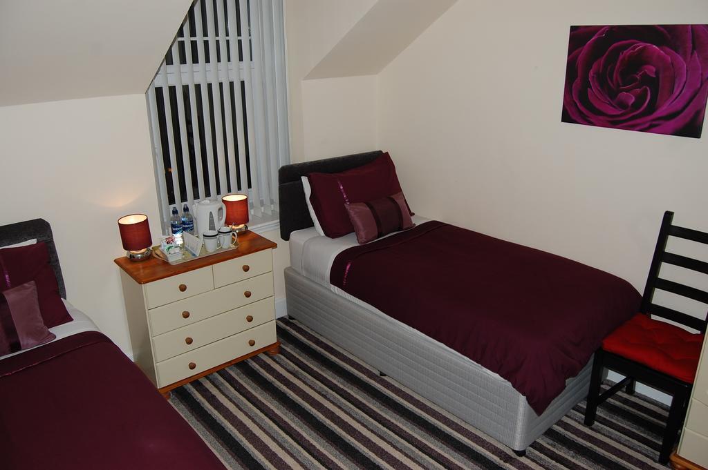 Dawn Break Bed and Breakfast Largs Habitación foto