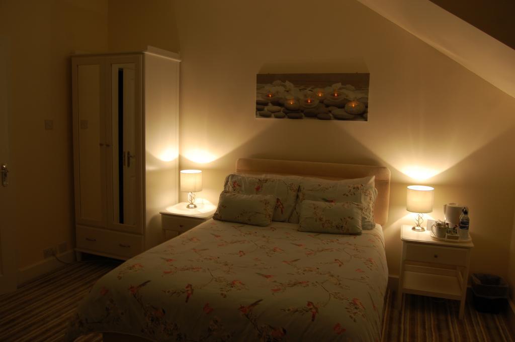 Dawn Break Bed and Breakfast Largs Habitación foto