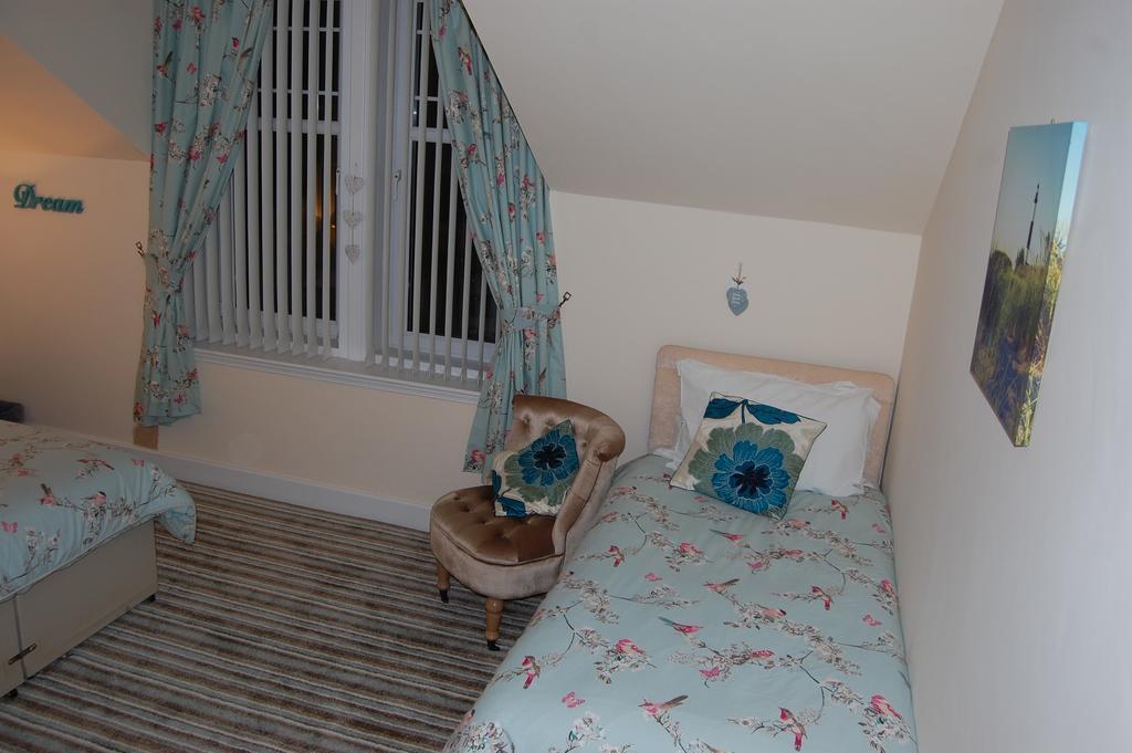 Dawn Break Bed and Breakfast Largs Habitación foto