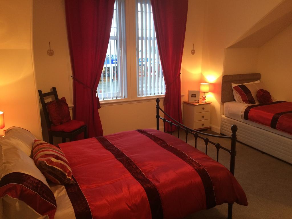 Dawn Break Bed and Breakfast Largs Habitación foto